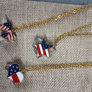 USA Pin Necklace Berlin Wall